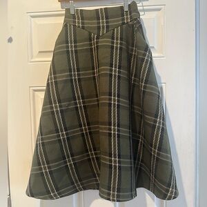 Chicwish Olive and Black Plaid A-Line Skirt Size XS-Cute!